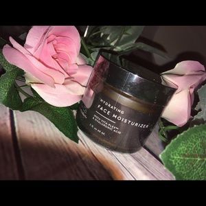 Hydrating Face Moisturizer by Glow Co. Skincare